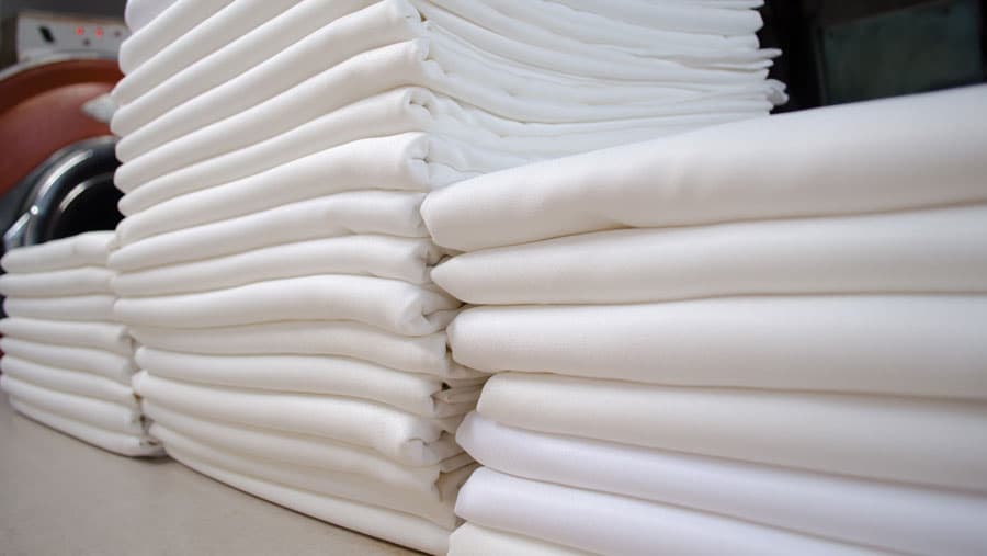 Cuida tus textiles del hogar en Tintorería Verín